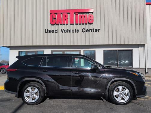 2020 Toyota Highlander LE