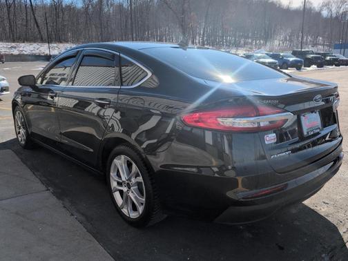 2019 Ford Fusion SEL