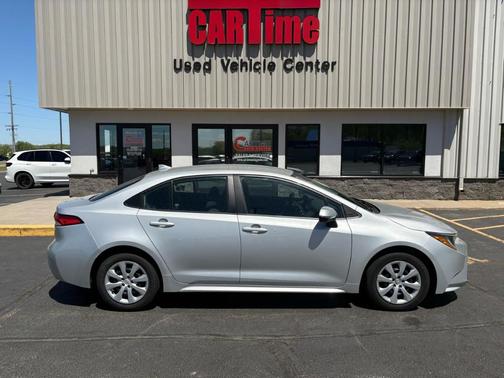 Silver 2022 Toyota Corolla LE