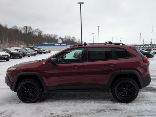 2017 Jeep Cherokee Trailhawk