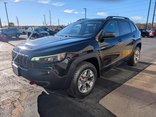2019 Jeep Cherokee Trailhawk