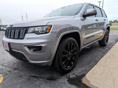 2018 Jeep Grand Cherokee Laredo