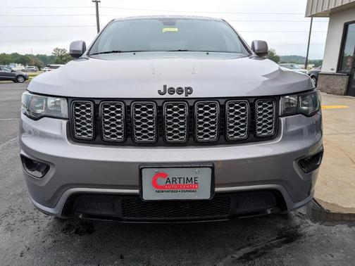 2018 Jeep Grand Cherokee Laredo