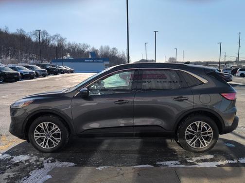 2020 Ford Escape SEL