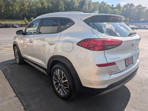 2019 Hyundai TUCSON SEL