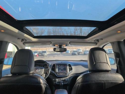 2019 Jeep Cherokee Trailhawk