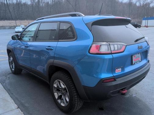 Blue 2019 Jeep Cherokee Trailhawk