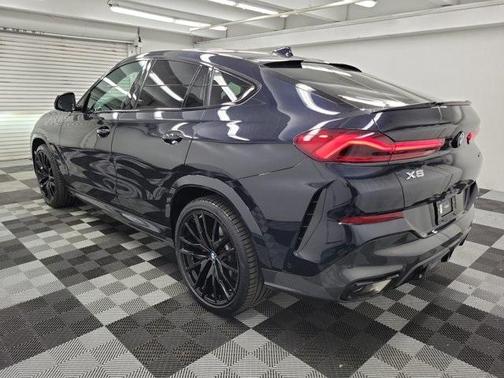 2023 BMW X6 xDrive40i