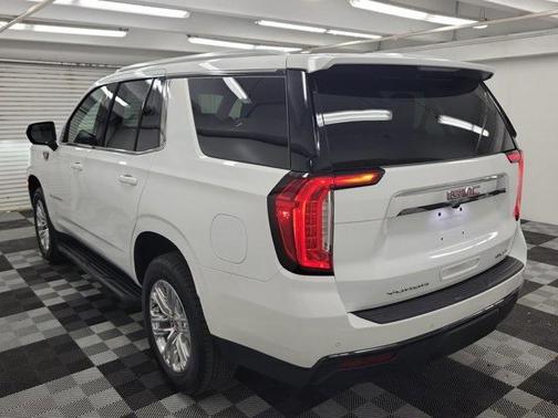 2024 GMC Yukon SLE
