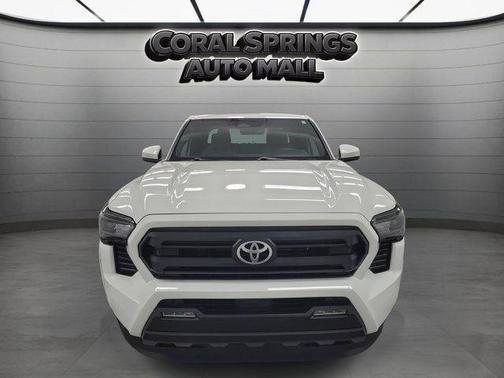 Ice 2025 Toyota Tacoma SR5
