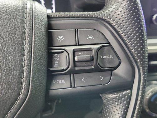 Ice 2025 Toyota Tacoma SR5
