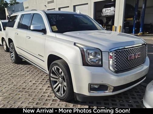 2017 GMC Yukon XL Denali
