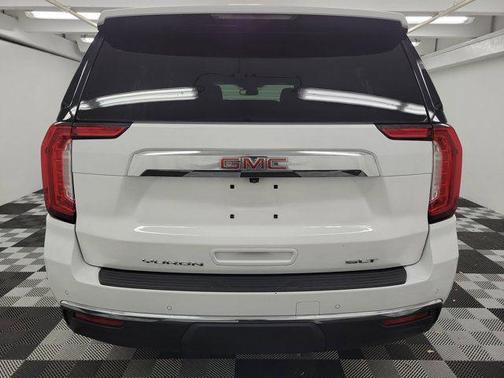 Summit White 2023 GMC Yukon XL SLT