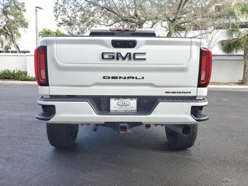 2023 GMC Sierra 2500 Denali