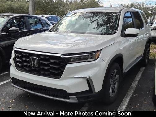 2023 Honda Pilot EX-L 8-Passenger