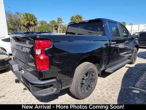 2024 Chevrolet Silverado 1500 Custom