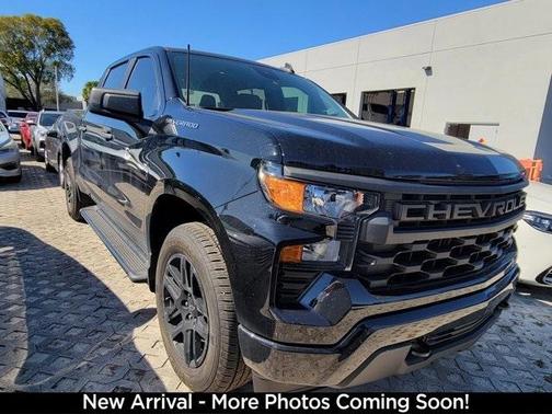 2024 Chevrolet Silverado 1500 Custom