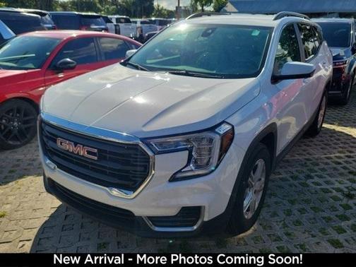 2022 GMC Terrain SLE