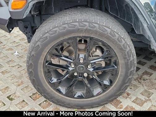 2024 Jeep Gladiator Nighthawk