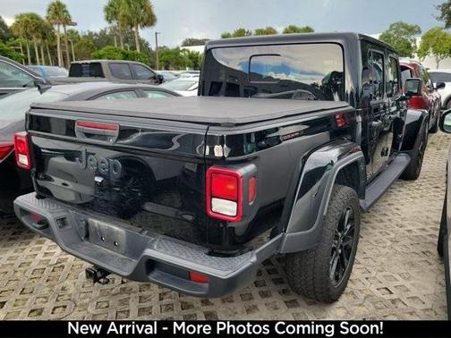 2024 Jeep Gladiator Nighthawk