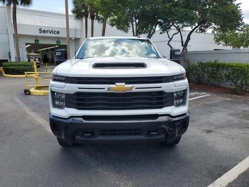 2024 Chevrolet Silverado 2500 Custom