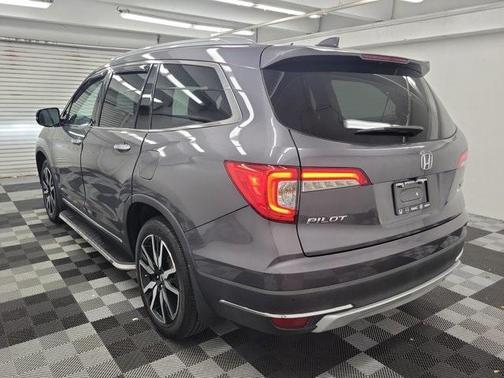 2019 Honda Pilot Touring 8-Passenger