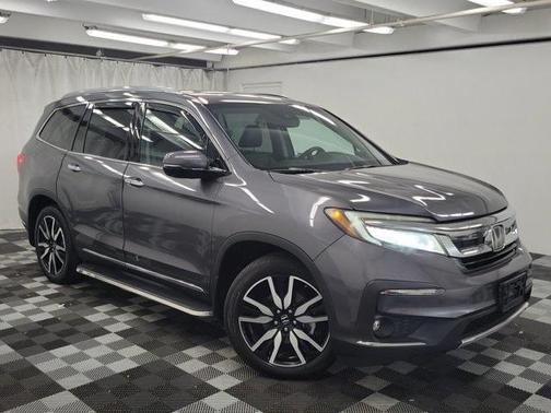 2019 Honda Pilot Touring 8-Passenger