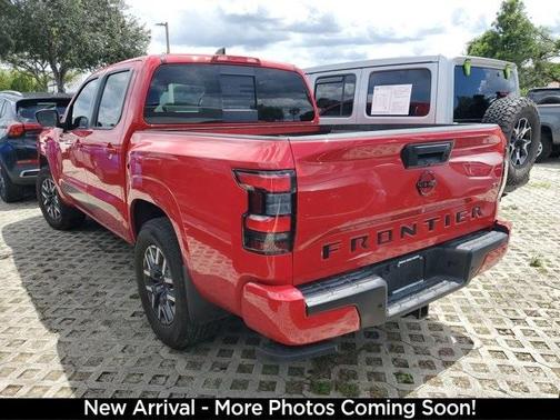 2023 Nissan Frontier SV