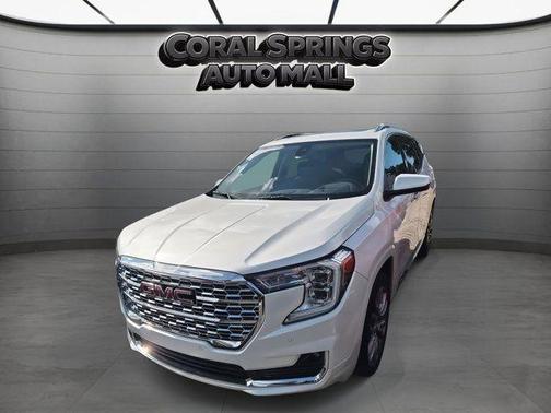 2023 GMC Terrain Denali