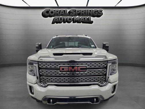 White Frost Tri-Coat 2023 GMC Sierra 2500 Denali