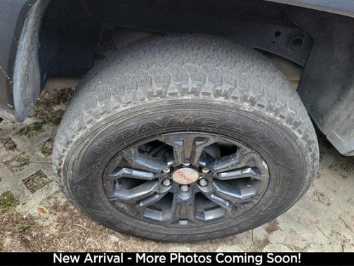 2024 GMC Canyon Elevation