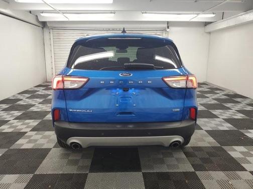 2020 Ford Escape Titanium Hybrid