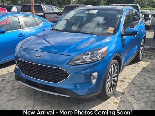 2020 Ford Escape Titanium Hybrid