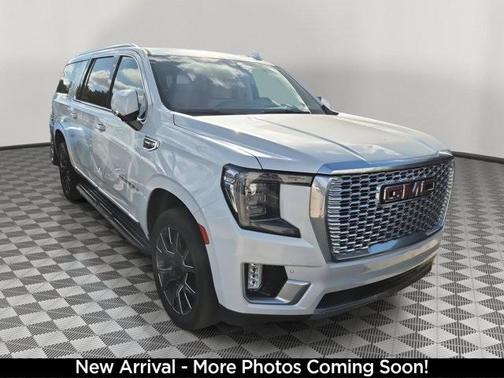2022 GMC Yukon XL Denali