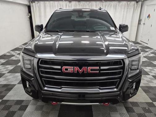 2021 GMC Yukon XL AT4