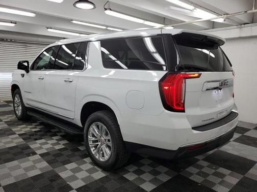 2024 GMC Yukon XL SLT
