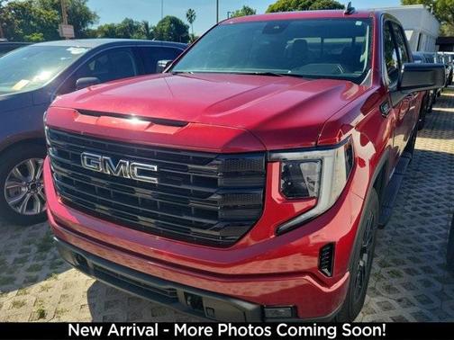 2023 GMC Sierra 1500 Elevation