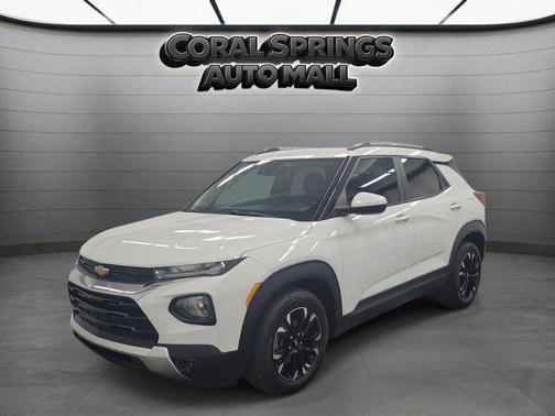 Summit White 2022 Chevrolet Trailblazer LT