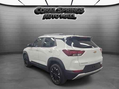 Summit White 2022 Chevrolet Trailblazer LT