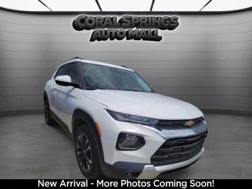 Summit White 2022 Chevrolet Trailblazer LT