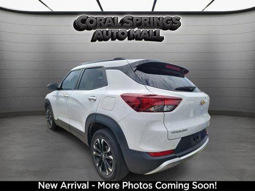 Summit White 2022 Chevrolet Trailblazer LT