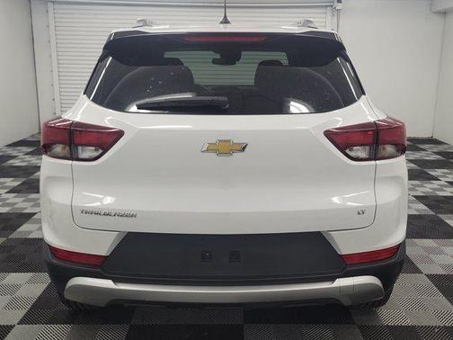 Summit White 2022 Chevrolet Trailblazer LT