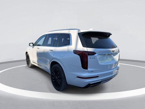 2023 Cadillac XT6 Premium Luxury AWD