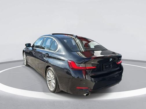 2024 BMW 330 xDrive