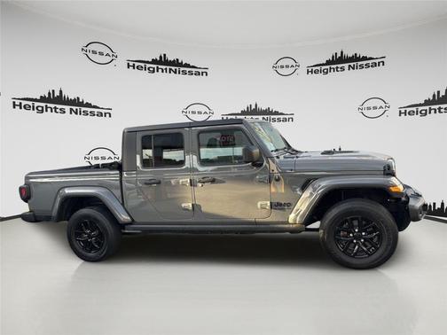 2022 Jeep Gladiator Altitude 4x4