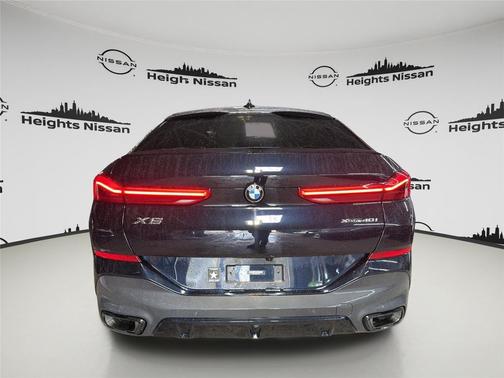 Carbon Black Metallic 2023 BMW X6 xDrive40i