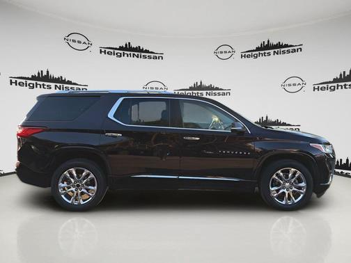 Black Cherry Metallic 2021 Chevrolet Traverse High Country