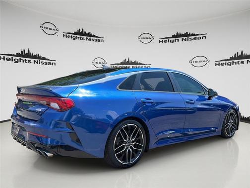 Sapphire Blue 2022 Kia K5 GT