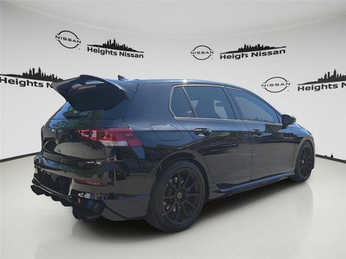 Deep Black Pearl 2022 Volkswagen Golf R 2.0T Manual