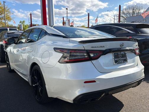 Pearl White Tricoat 2021 Nissan Maxima 3.5 SR
